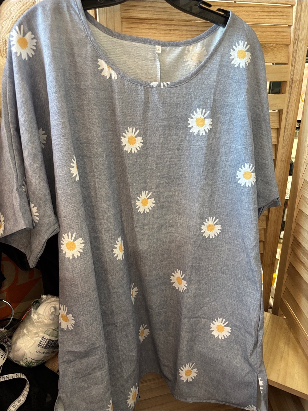 Women's Daisy Print Top XXL